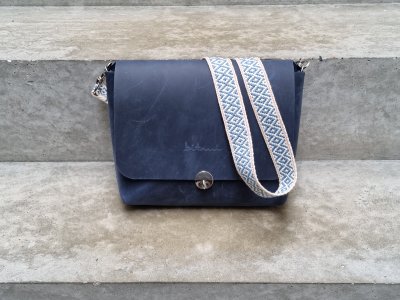 galerie/001 Taschen/008 Tina/resized/T0185 (2022-07-22) 01_small.jpg